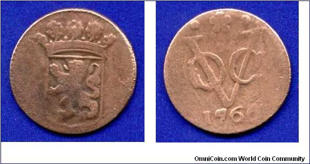 1 duit.
V.O.C. - United East India Company.
Hollandia mint.


Cu.
