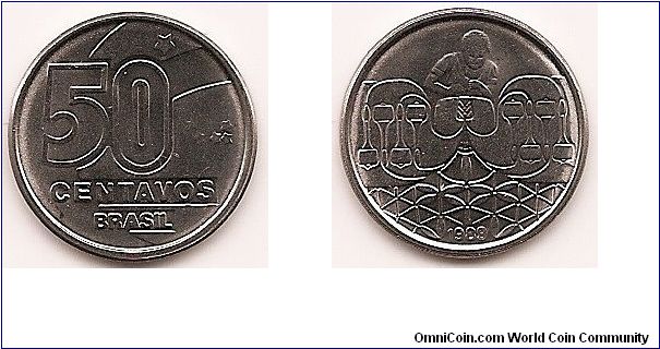 50 Centavos
KM#614
2.8400 g., Stainless Steel, 19.47 mm. Obv: Outlined denomination Rev: Figure above design, date at bottom Edge: Plain