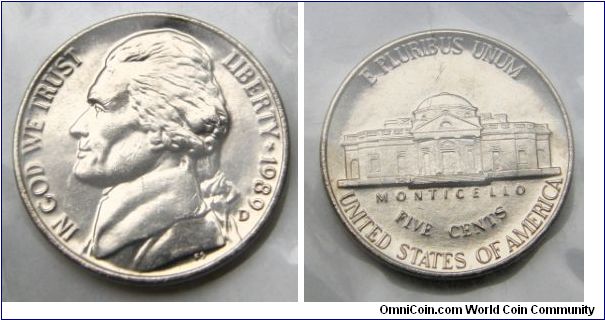 Jefferson Five Cent,Metal content:
Copper - 75%
Nickel - 25%. 1989D-Mintmark: Small D (for Denver, Colorado) below the date on the lower right obverse.
UNITED STATES UNCIRCULATED COIN(MINT) SET.
