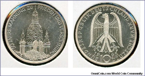 10Dm  
Reconstruction of the Frauenkirche in Dresden
Lutherian Church of Our Lady, Dresden
Eagle value & date
Hamburg mint = J