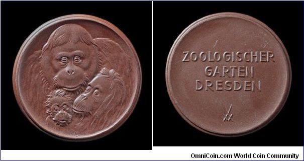 Meissen Porcelain medal honoring the Orangutans at the Dresden Zoo.