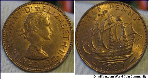 normal rim 1967 1/2D full lustre AUNC coin, nice coin