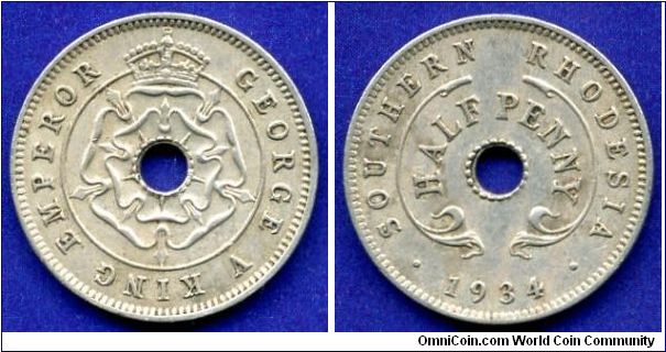 Half penny.
Southern Rhodesia.
George V (1910-1936).
Mintage 250,000 units.


Cu-Ni.