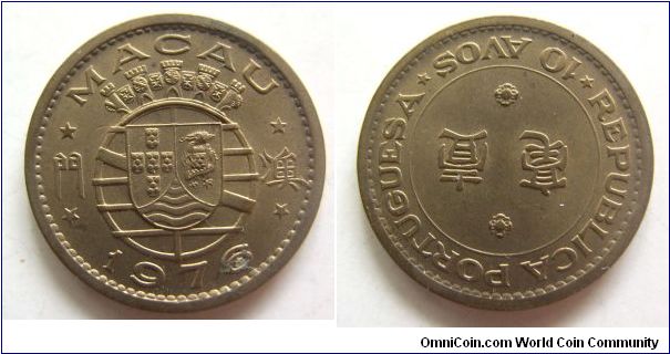 UNC grade 1976 years 10 cents.Macau.It has 22mm diameter,weight 4.6g.