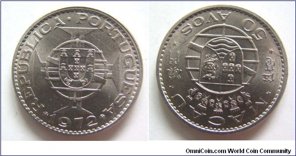 UNC grade 1972 years 50 cents.Macau.It has 23.6mm diameter,weight 5.9g.