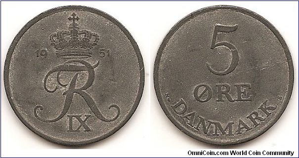 5 Ore
KM#843.1
6.4000 g., Zinc Ruler: Frederik IX Obv: Crowned FIXR monogram, IX, and date Rev: Mint mark, initials N-S below value