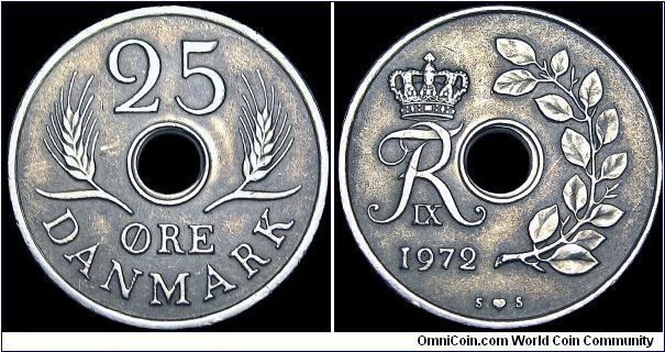 Denmark - 25 Öre - 1972 - Weight 4,3 gr - Copper / Nickel - Size 23 mm - Regent / Fredrik IX (1947-72) - Engraver / Harald Salomon - Minted in Copenhagen / Denmark - Mintage 31 422 000 - Edge : Plain - Reference KM# 855.2 (1972)