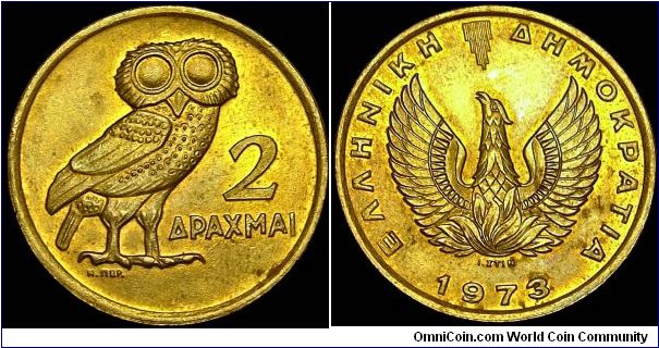 Greece - 2 Drachmai - 1973 - Weight 5,9 gr - Nickel-Brass - Size 24 mm - Regent / Konstantinos II - Mintage 51 163 812 - Edge : Reeded - Reference KM# 108