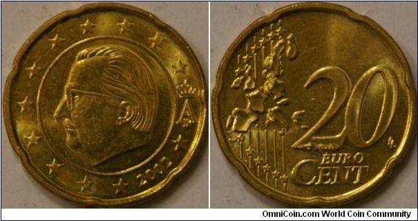 20 Euro cents, error coin? (extra material at bottom of the 2 on reverse). 22.25mm, edge identified as ''Spanish flower shape'', ''Nordic Gold''
