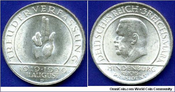 3 Reichsmark.
Weimar Republic.
10th Anniversary - Weimar Constitution.
'D' - Munich mint.
Mintage 499,000 units.


Ag500f. 15,0gr.