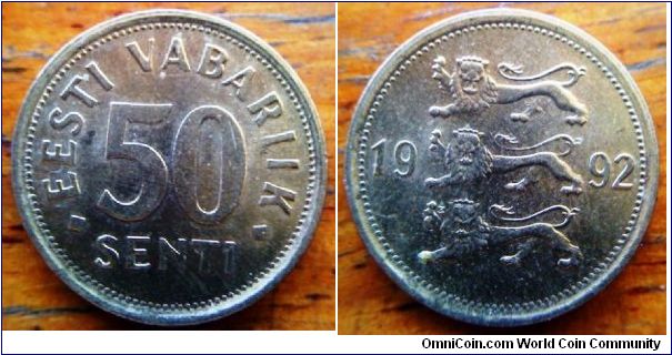 1992 Estonia 50 senti brass coin, 19.4mm diameter. good looking three lions at the Rev