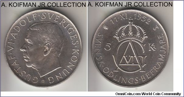 KM-828, ND (1952) Sweden 5 kronor; silver, plain edge; Gustaf VI Adolf 70'th birthday commemorative; average uncirculated with relatively low mintage.