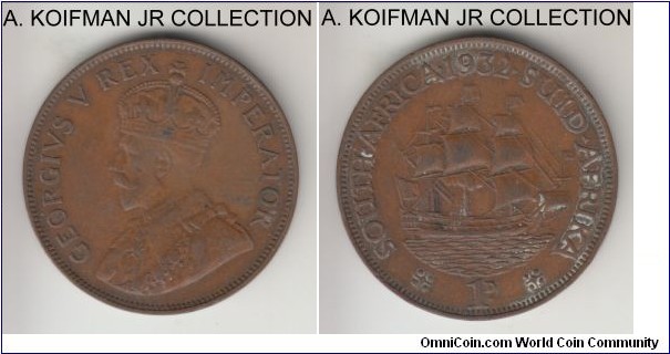 KM-14.3, 1932 South Africa penny; bronze, plain edge; George VI, smaller mintage of 260,000, good very fine details, white dirt, possibly from old cleaning.