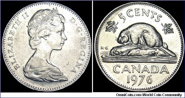 Canada - 5 Cents - 1976 - Weight 4,54 rg - Nickel - Size 21,2 mm - Ruler / Elizabeth II - Obverse Designer / Arnold Machin - Reverse Designer / George E. Krueger-Gray - Mintage 55 140 213 - Edge : Plain - Reference KM# 60.1 (1965-78)