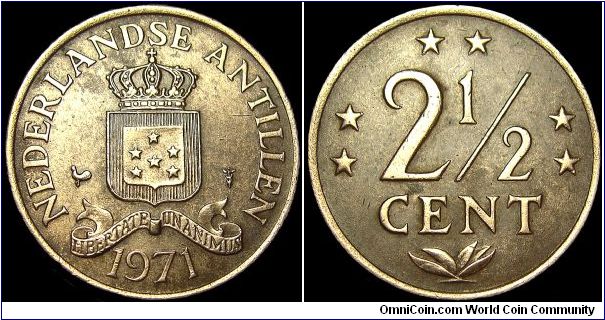 Netherlands Antilles - 2,5 Cent - 1971 - Weight 4,0 gr - Bronze - Size 23,5 mm - Ruler / Juliana (1948-80) - Mintage 3 000 000 - Edge : Plain - Reference KM# 9 (1970-78)