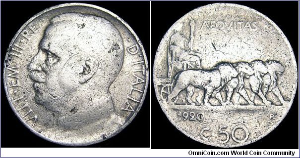 Italy - 50 Centesimi - 1920 - Weight 6,2 gr - Nickel - Size 24 mm - Ruler / Vittori Emanuele III (1900-46) - Reverse / Four Lions pulling cart with seated Aequitas - Mintage 29 450 000 - Edge : Reeded - Reference KM# 61.2 (1919-35)