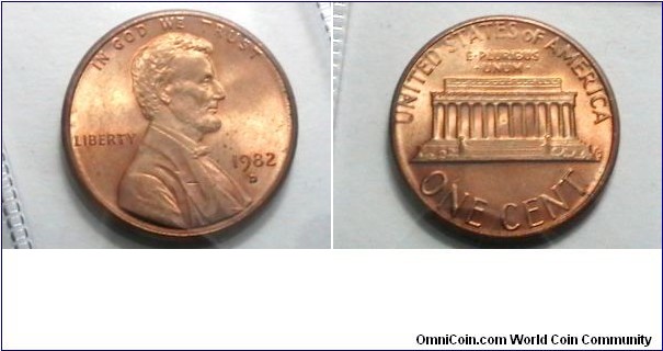 U.S. 1982-D 1 Cent KM# 201a Small Zn. Date 