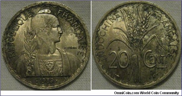 1939 20 centimes, aUNC, dirty.
