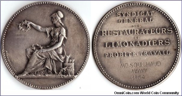 silver jeton issued fore the `Restaurateurs Limonadiers' mutual society