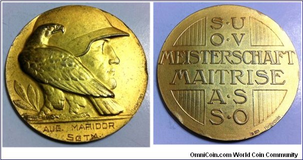 Swiss o.j. S.U.O.V Schweizerischer Unteroffiziesverband
Meisterschaft A.S.S.O Association Suisse Medal by Huguenin Freres. Gold gilded Silver. 60 MM/84 GM