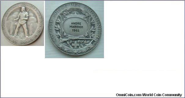 Swiss o.j. Schweizerischer Schutzenverein Medaille D'Honneur  by Huguenin  Freres.Text 1962, Silver 35MM
engraved by Franz Wanger