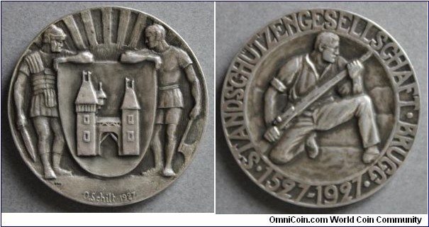 Swiss Aargau Brugg 400 Jahre Standschutsengesellschaft Medal by O. Schilt. Silver 50MM
