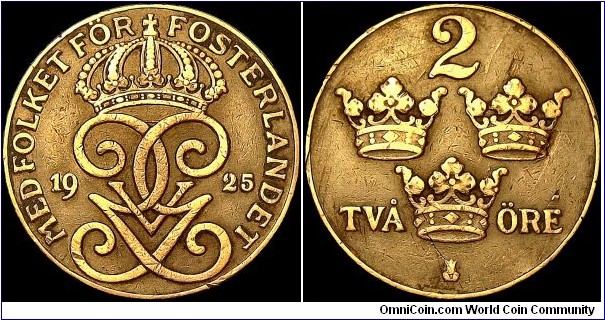 Sweden - 2 Öre - 1925 - Weight 4,0 gr - Bronze - Size 21 mm - Thickness 1,5 mm - Alignment Medal (0°) - Ruler / Gustaf V Adolf (1907-50) - Edge : Plain - Mintage 3 903 350 - Reference KM# 778 (1909-50)