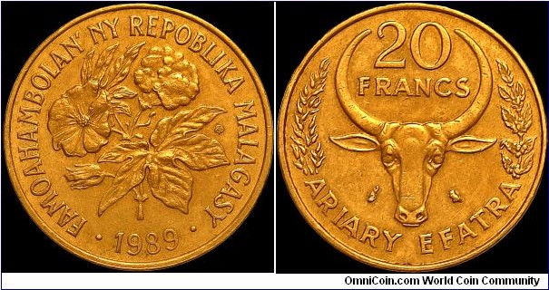 Madagascar - 20 Francs - 1989 - Weight 6,0 gr - Aluminium-Bronze - Size 24 mm - Alignment Coin (180°) - Obverse / Cotton plant - Edge : Smooth - Reference KM# 12 (1970-89)